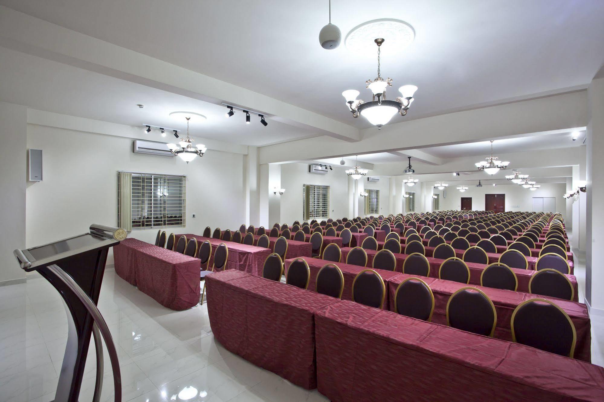 La Rose Hotel Sylhet Dış mekan fotoğraf