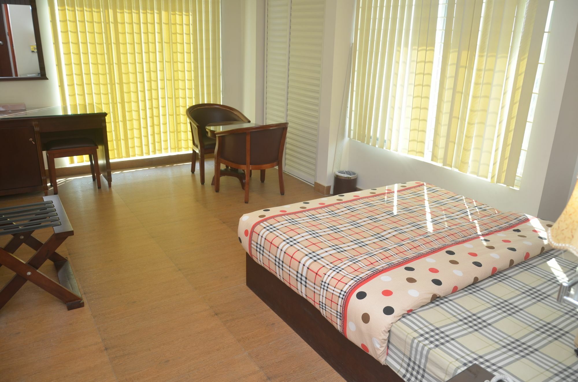 La Rose Hotel Sylhet Dış mekan fotoğraf